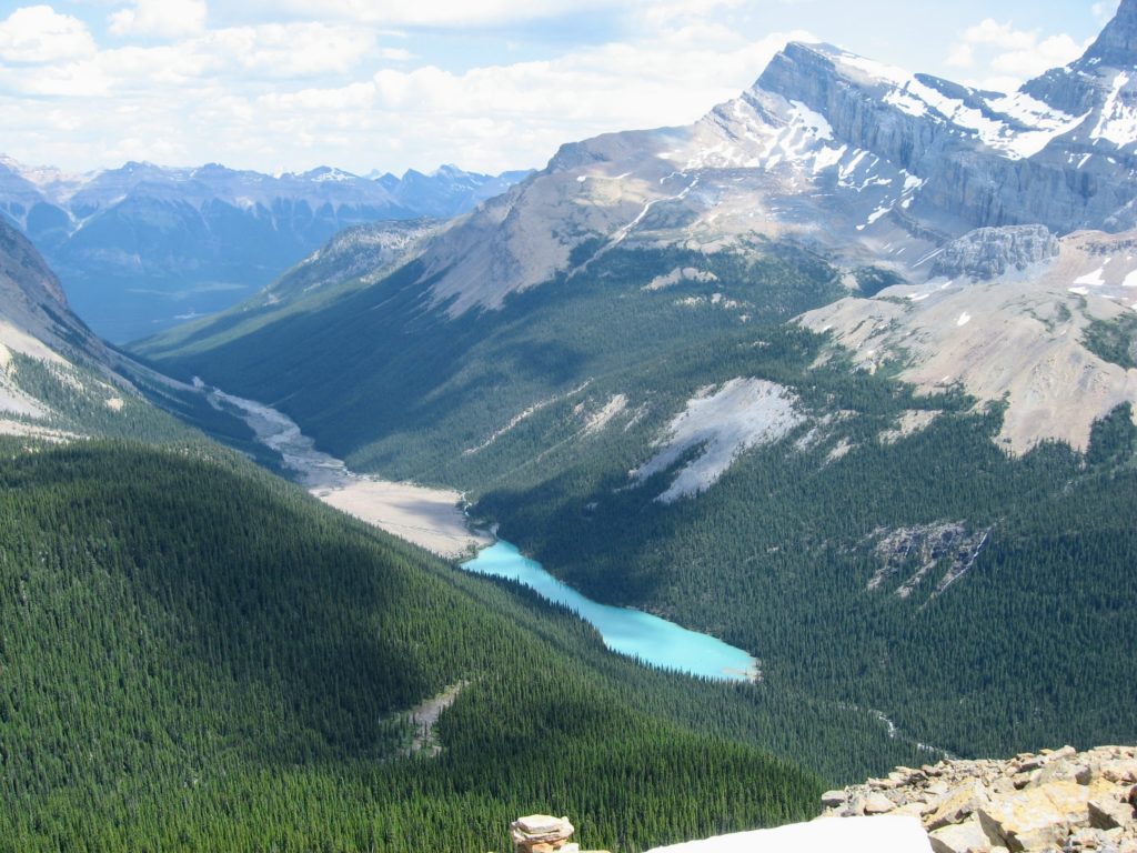 FryattValley-Hike-Alberta-Caroline-Gault